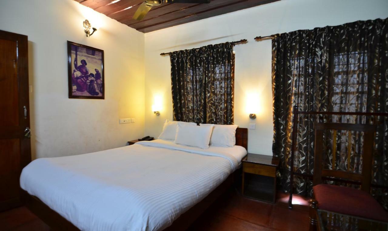The Royal Heritage Hotel And Ayurvedic Center Thiruvananthapuram Bagian luar foto