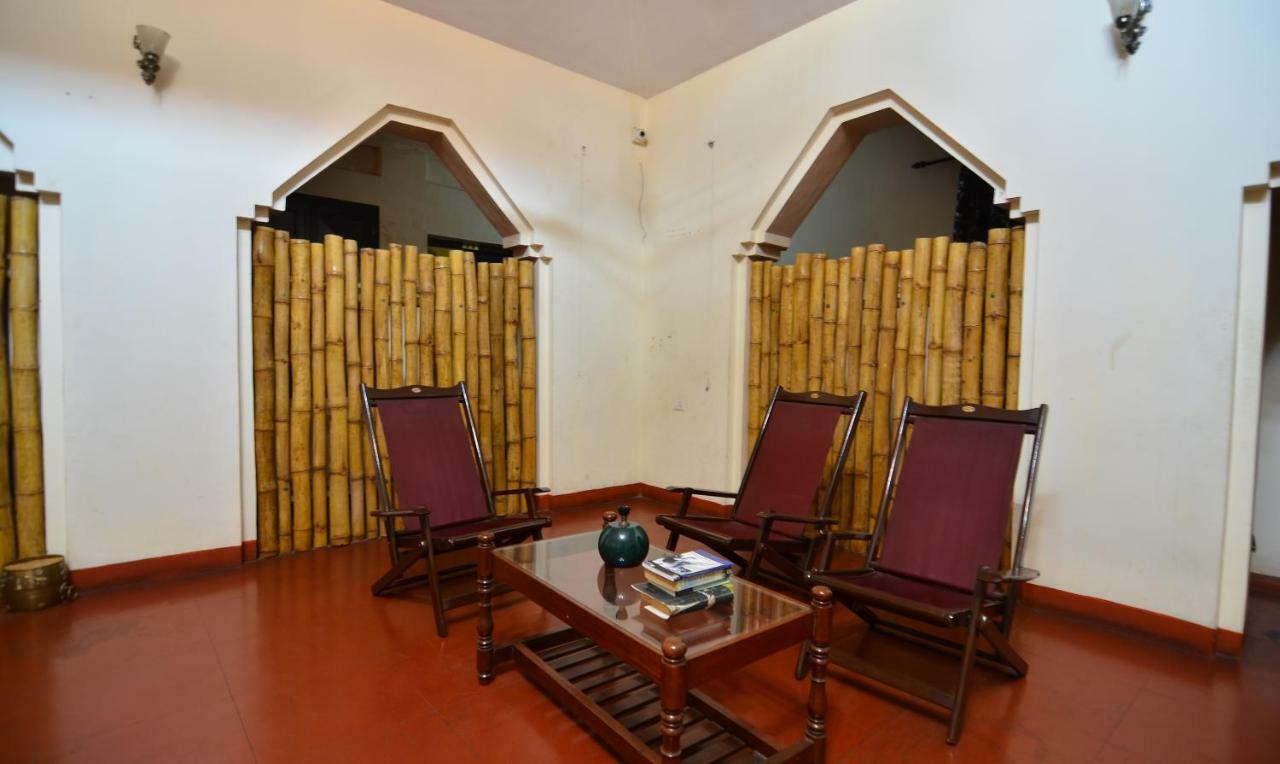 The Royal Heritage Hotel And Ayurvedic Center Thiruvananthapuram Bagian luar foto