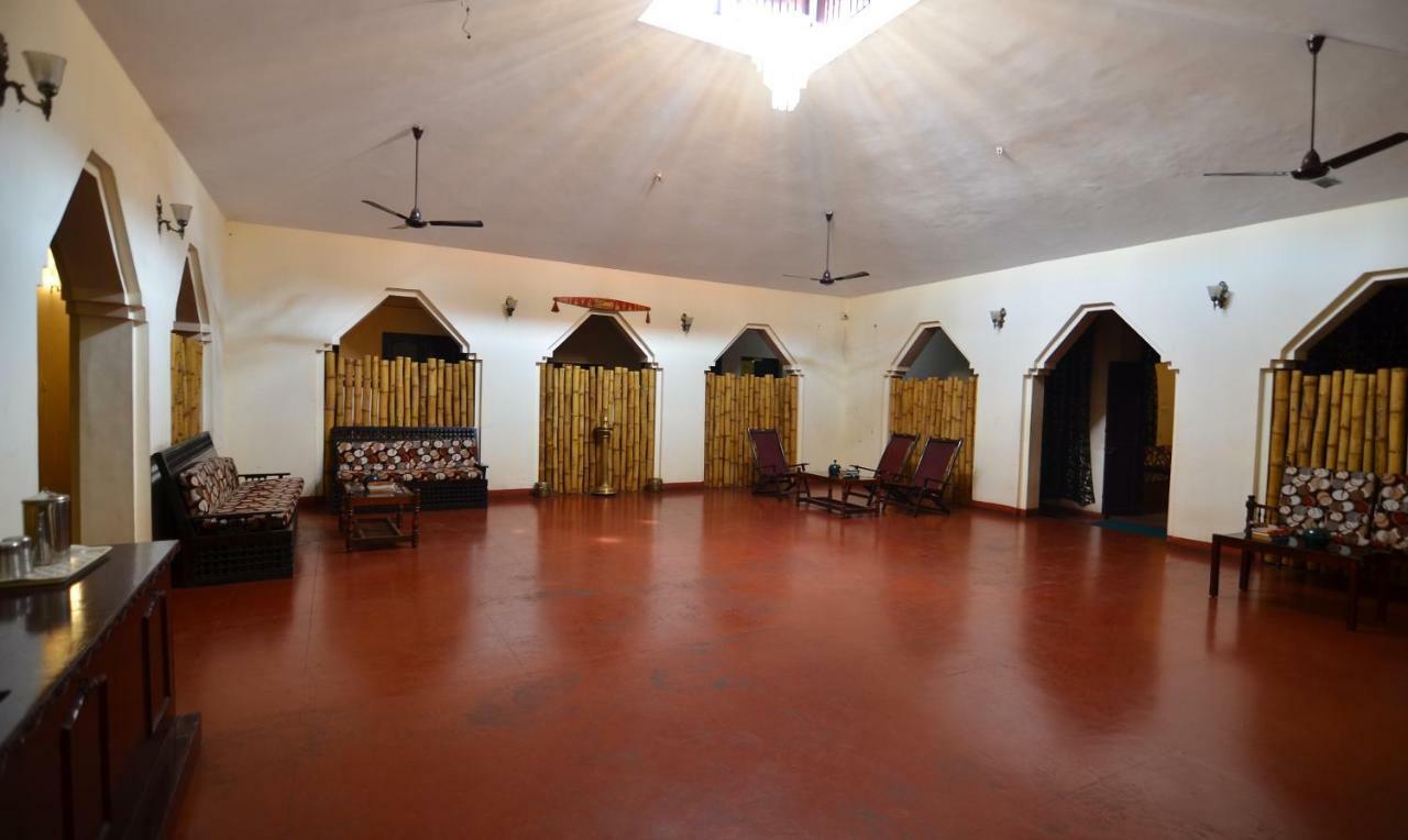 The Royal Heritage Hotel And Ayurvedic Center Thiruvananthapuram Bagian luar foto