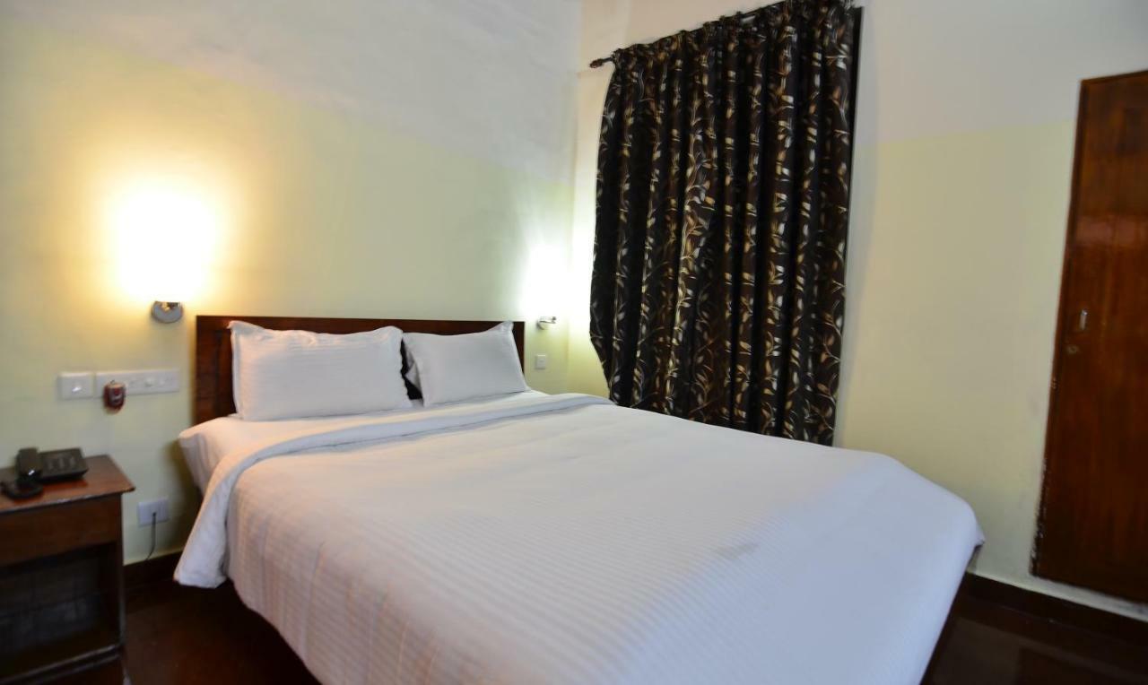 The Royal Heritage Hotel And Ayurvedic Center Thiruvananthapuram Bagian luar foto